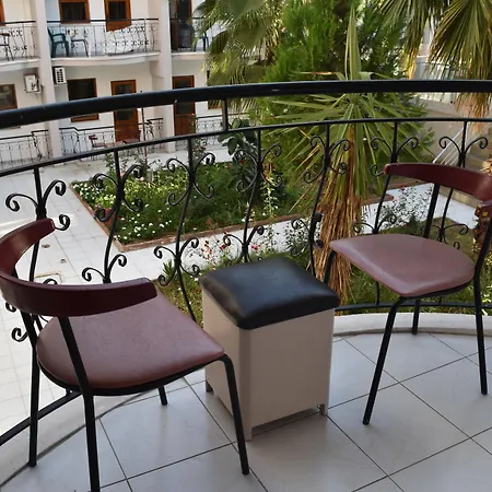 Ares Hotel 3*